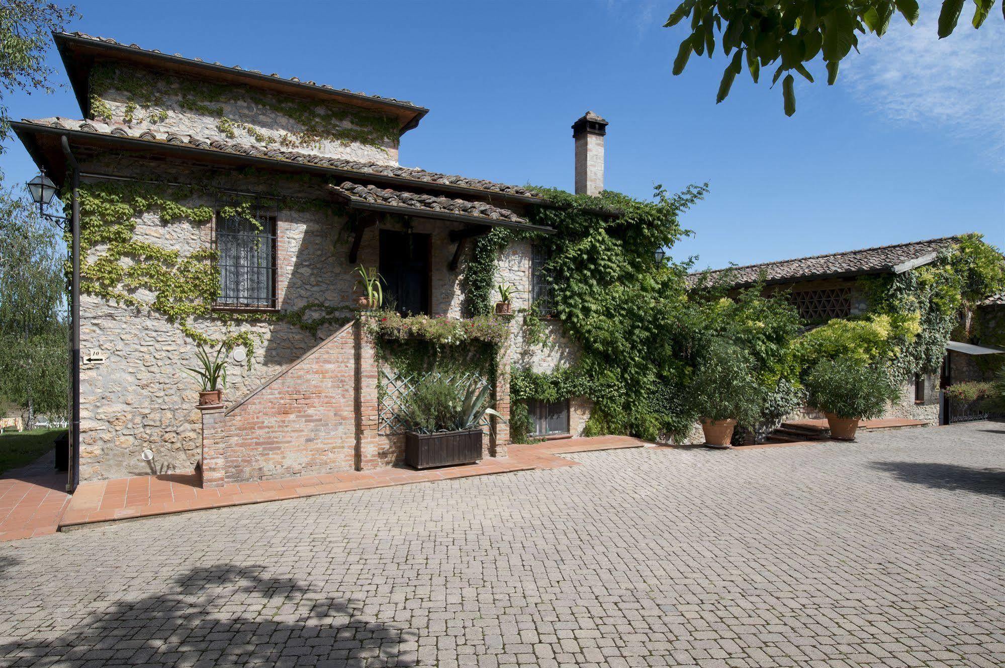 Hotel Il Pietreto Colle Val D'Elsa Exterior foto
